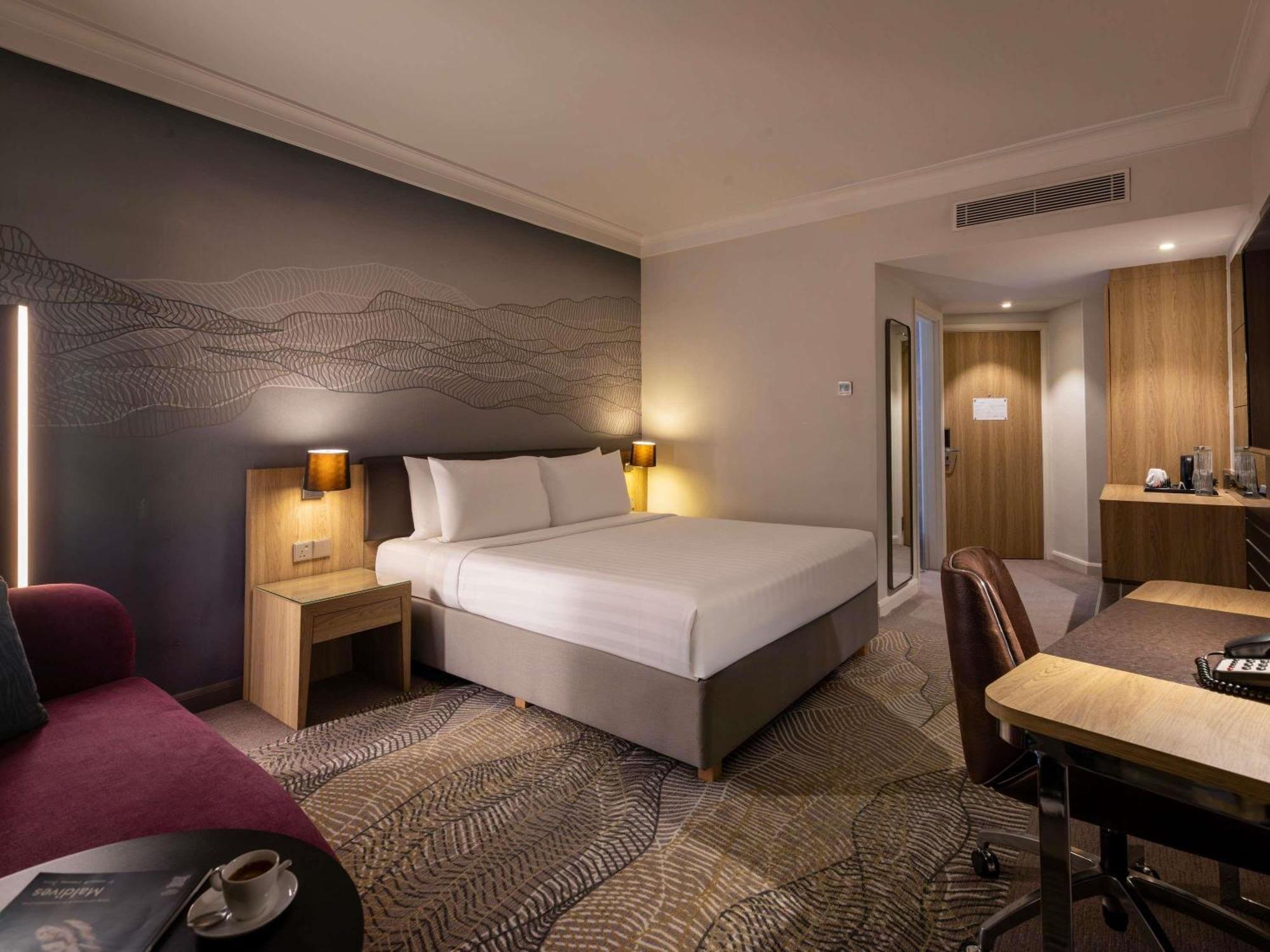 Premier King Room
